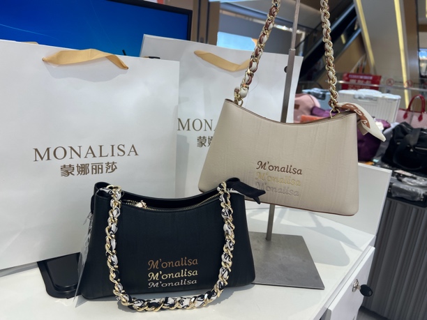 蒙娜丽莎腋下斜挎小包刺绣图案时尚百搭黑色