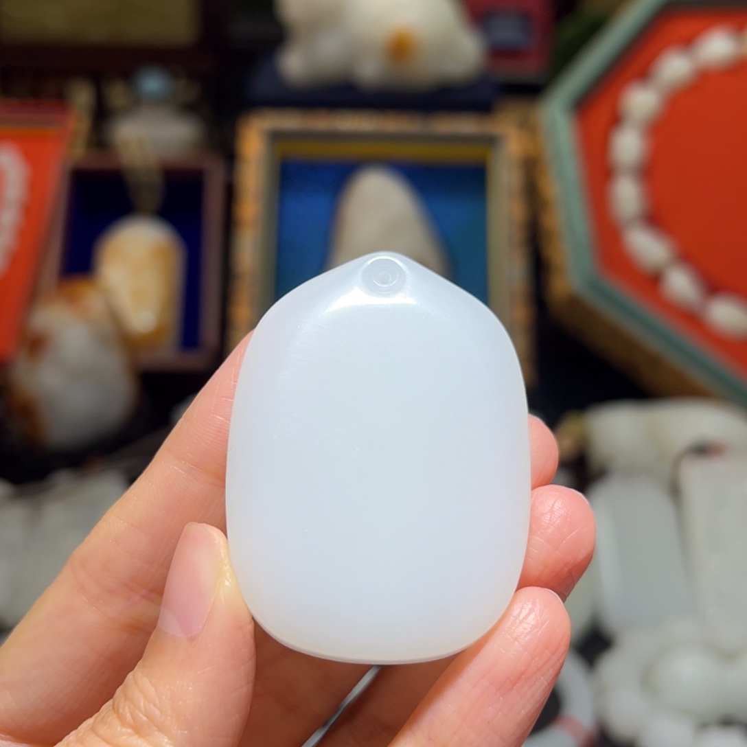 开***猫和田玉未镶嵌挂件