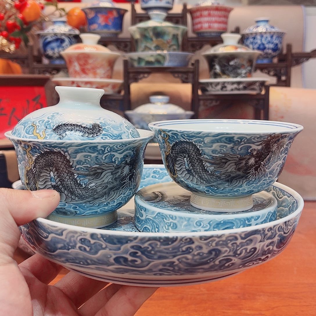 个哈哈哈哈哈哈个恍恍惚惚