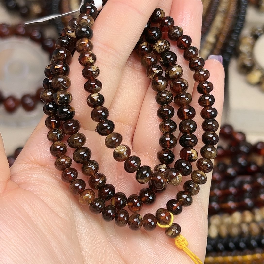 琥珀未镶嵌裸石抚顺琥珀六20636