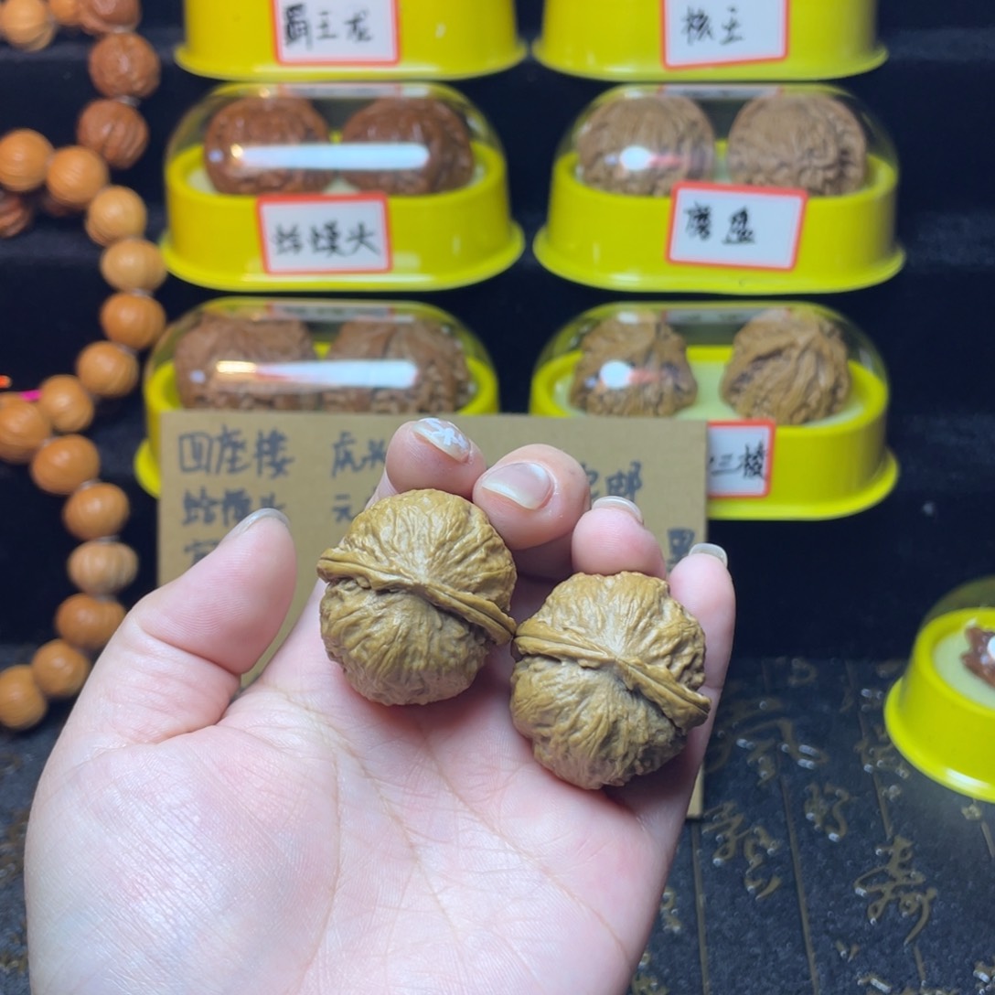 文玩核桃吊坠粗筋八棱31尺