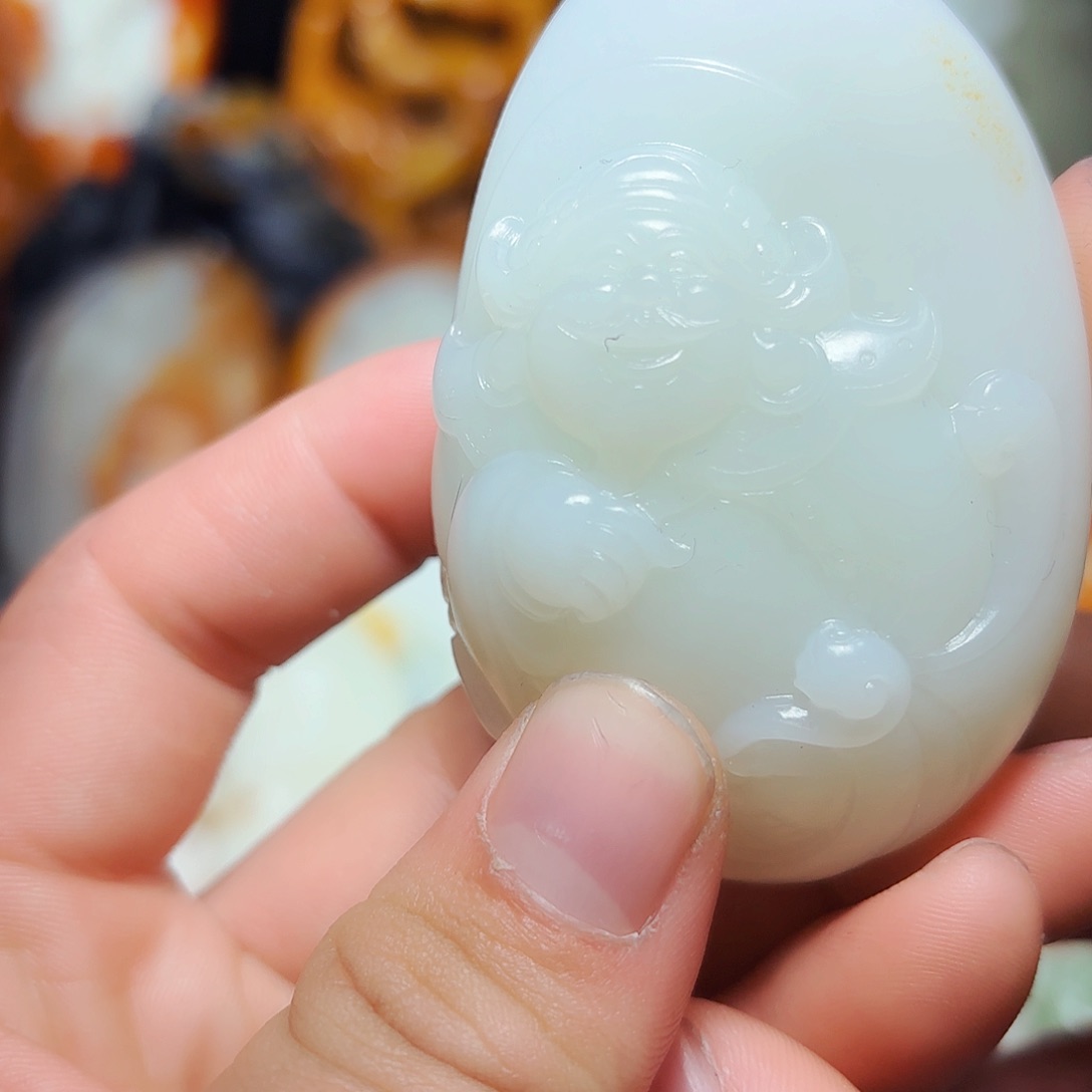 和田玉把件未镶嵌青*