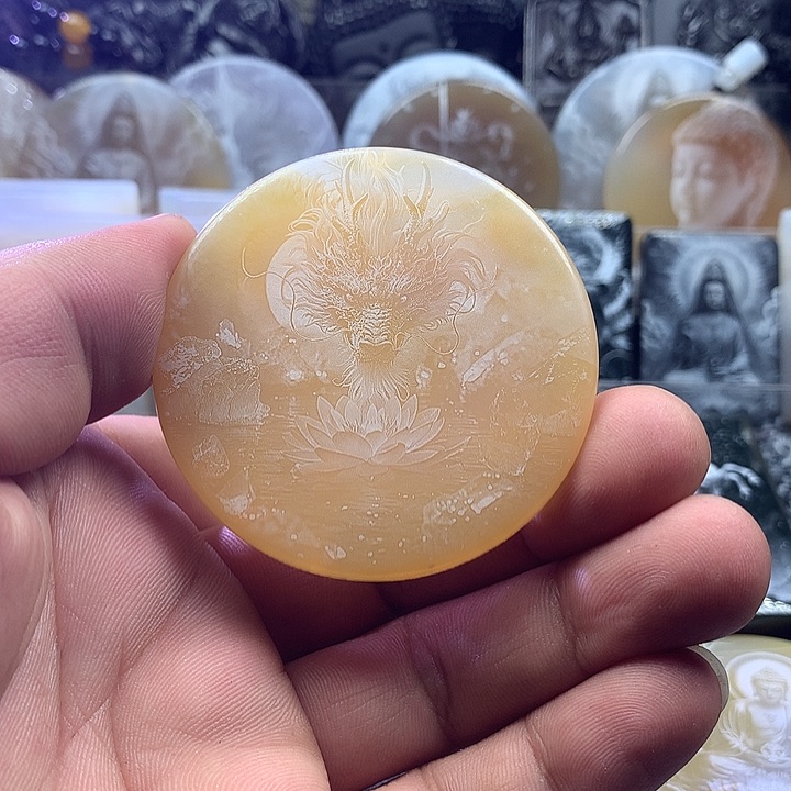 未镶嵌颈饰玛瑙/玉髓专****员