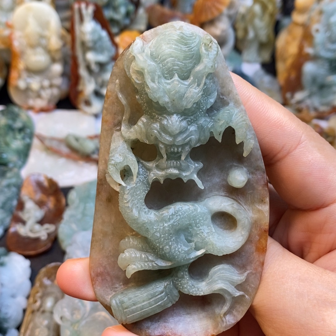 定制翡翠未镶嵌特色12