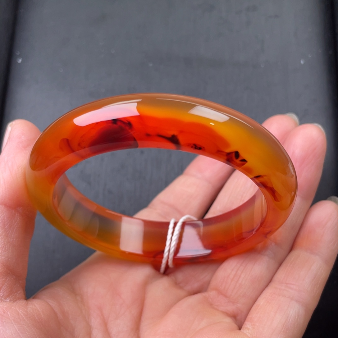 玛瑙/玉髓手镯未镶嵌56圈口