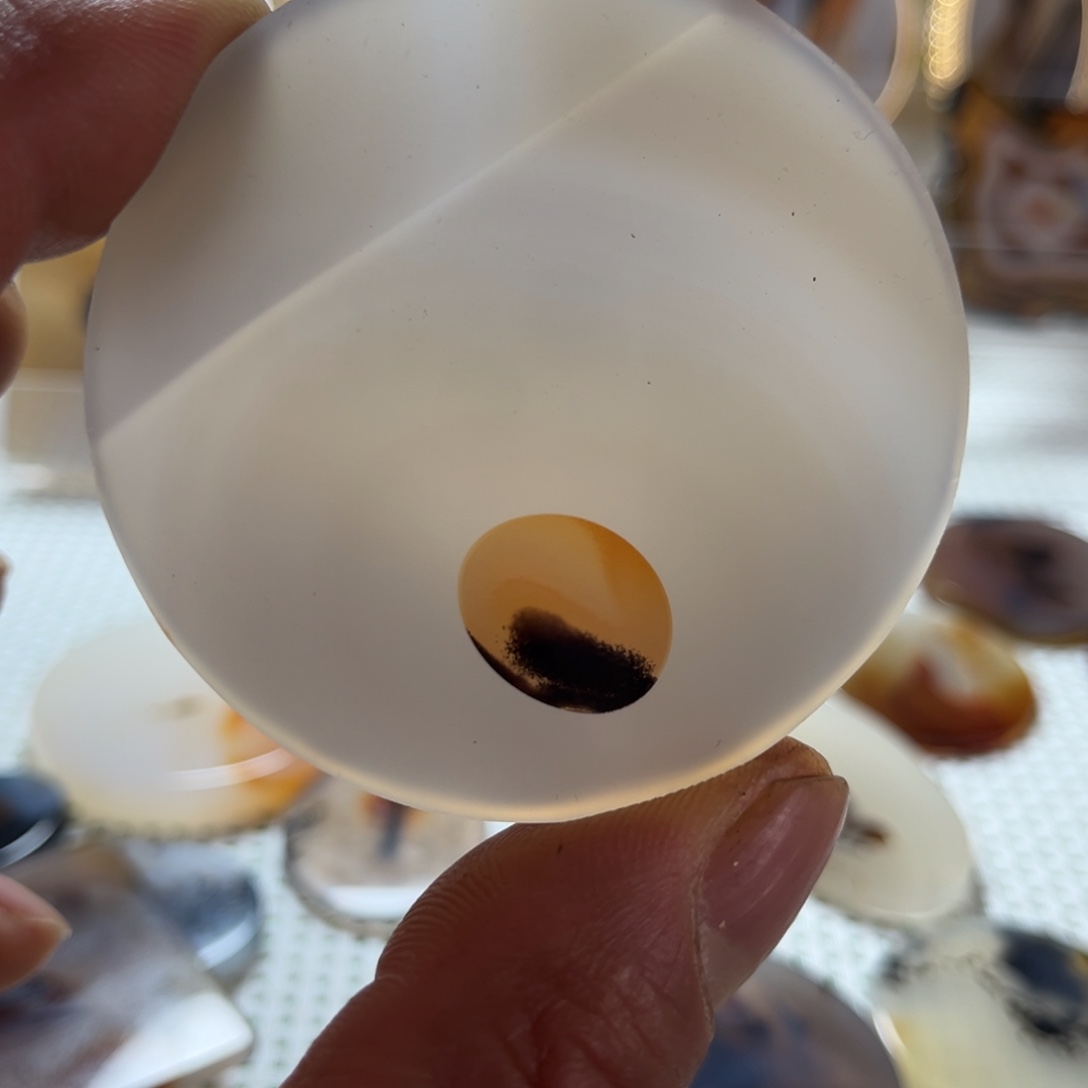 玛瑙/玉髓合金颈饰