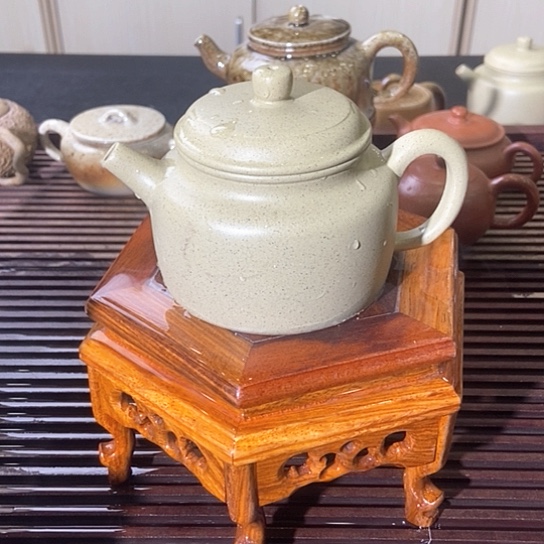 紫砂茶壶紫砂艺术学院的
