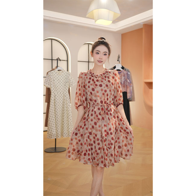 L8537 2025年春夏新款法式气质时尚高档显瘦遮肚减龄中长款