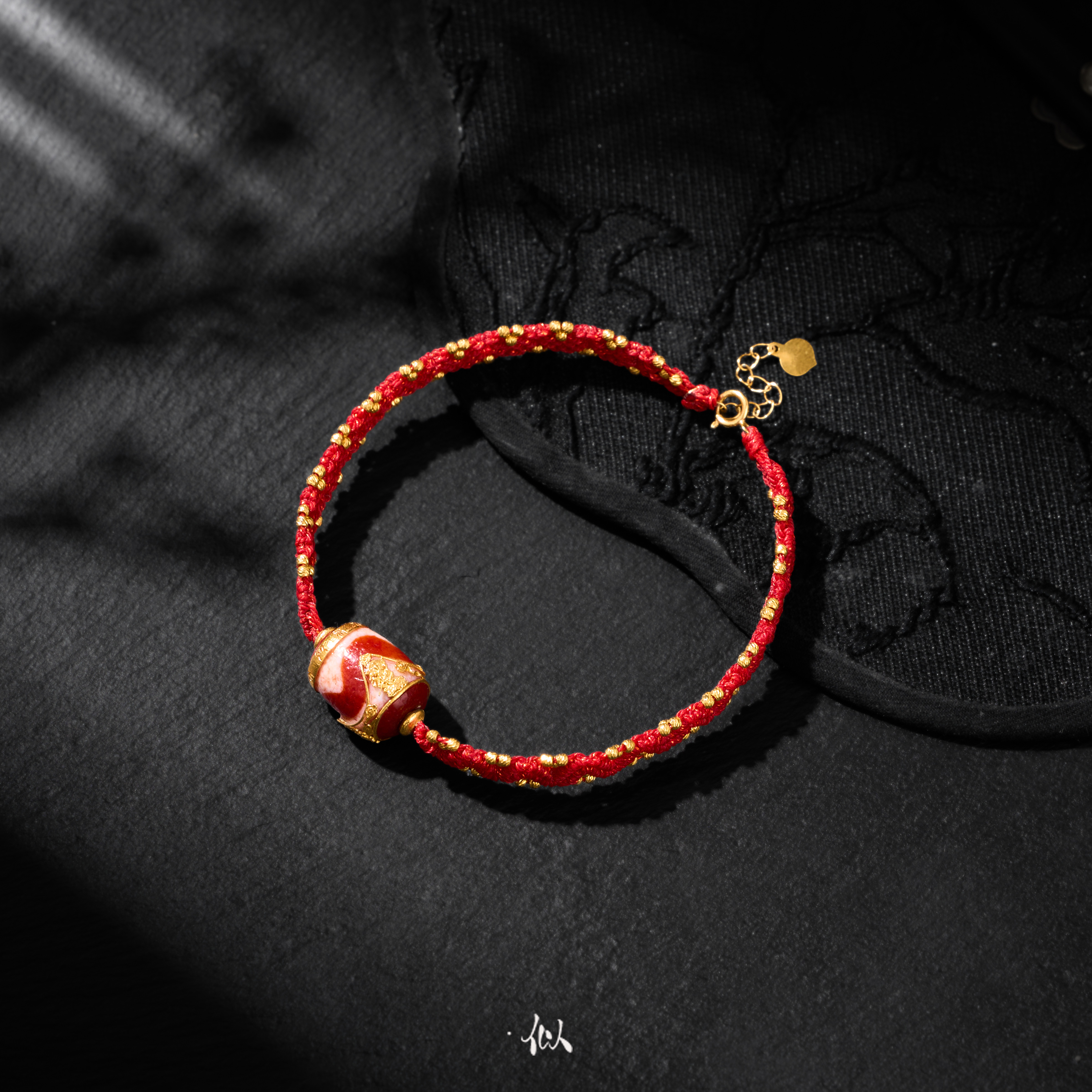 【炽元】·似梓珠宝·18K九天玄女海浪红肉手绳多样性发一 SZMDFP0007