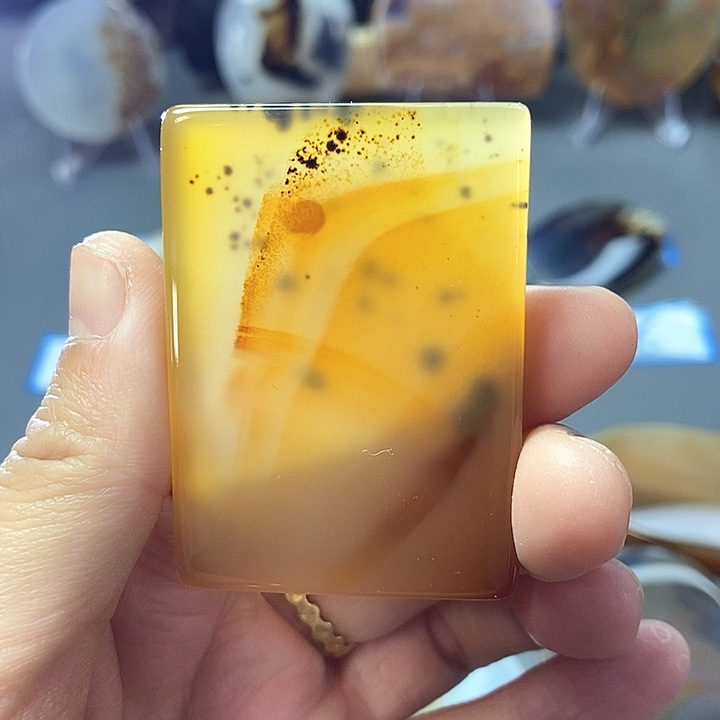 玛瑙/玉髓未镶嵌珠宝半成品