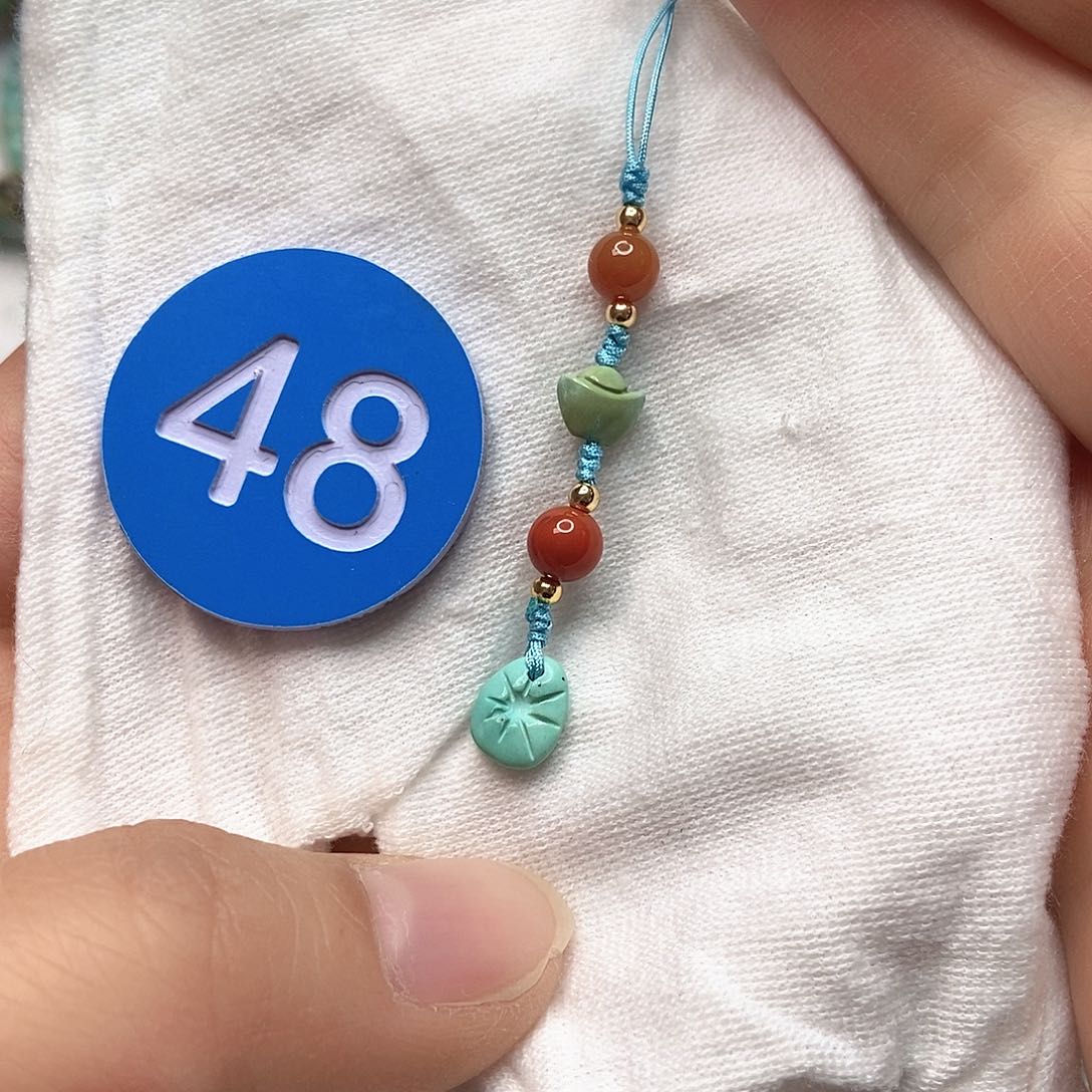 南红玛瑙未镶嵌珠宝奇石