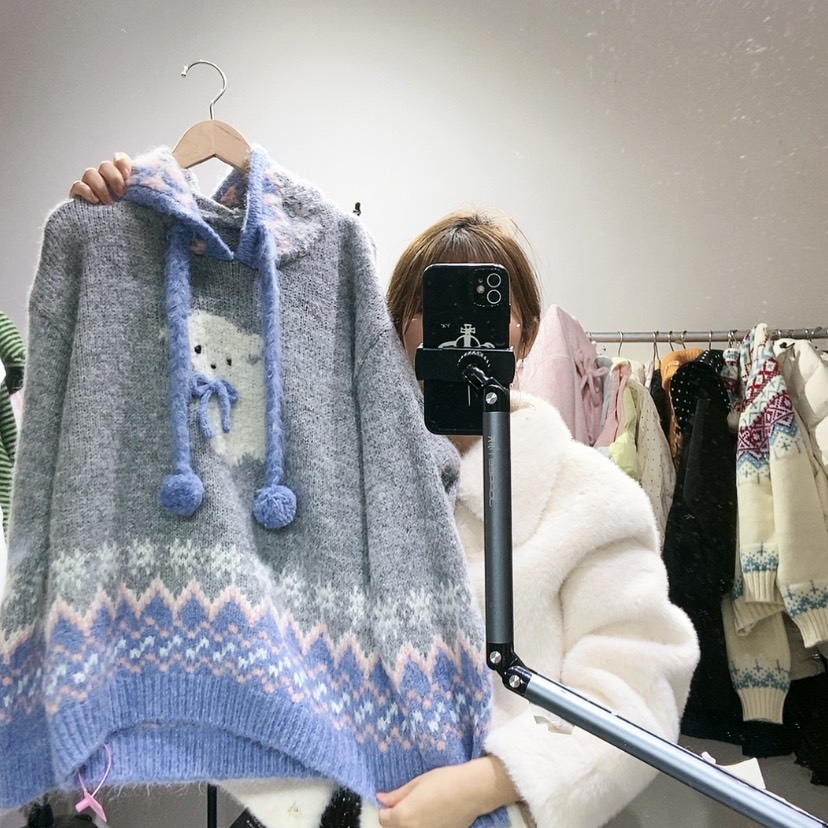 【闪购商品】灰色套头