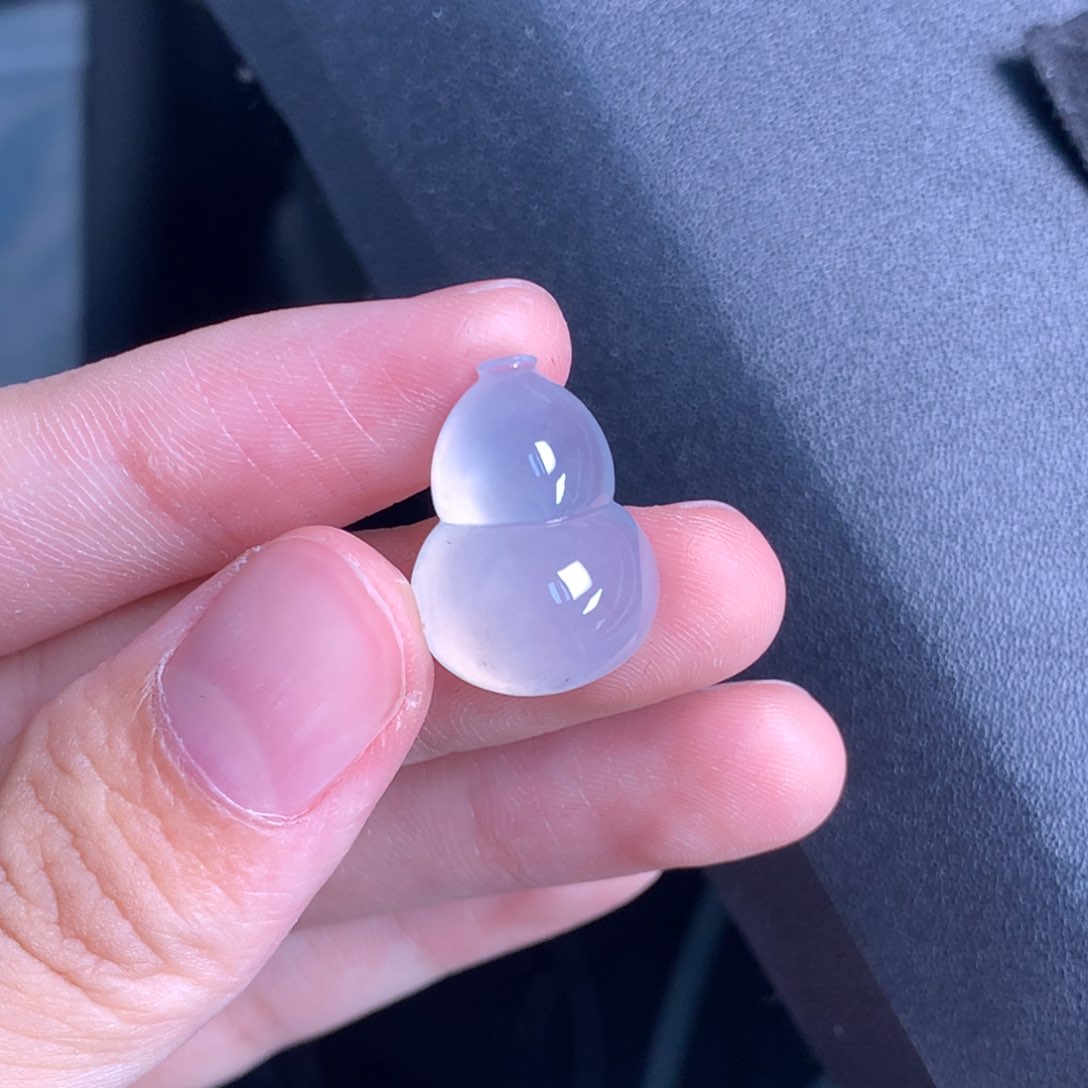 未镶嵌挂件翡翠尺寸：18.9/13.9/8.3