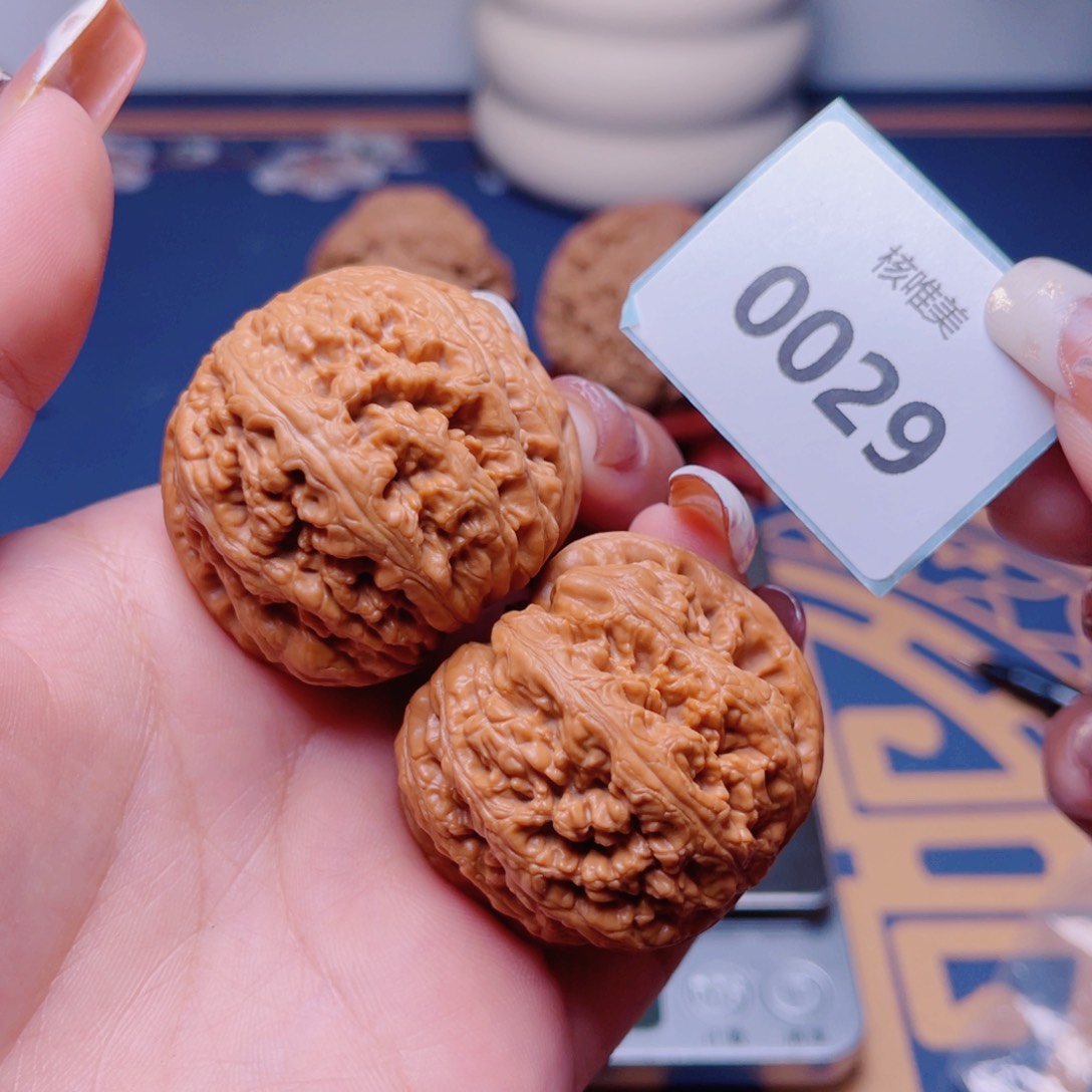 文玩核桃把件粗筋42～0029