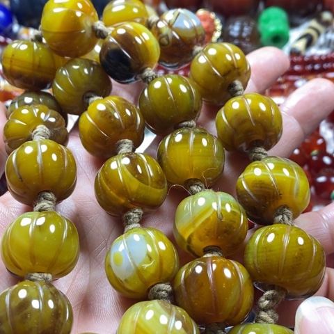 玛瑙/玉髓未镶嵌挂件