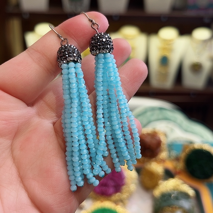 翡翠手饰未镶嵌古风