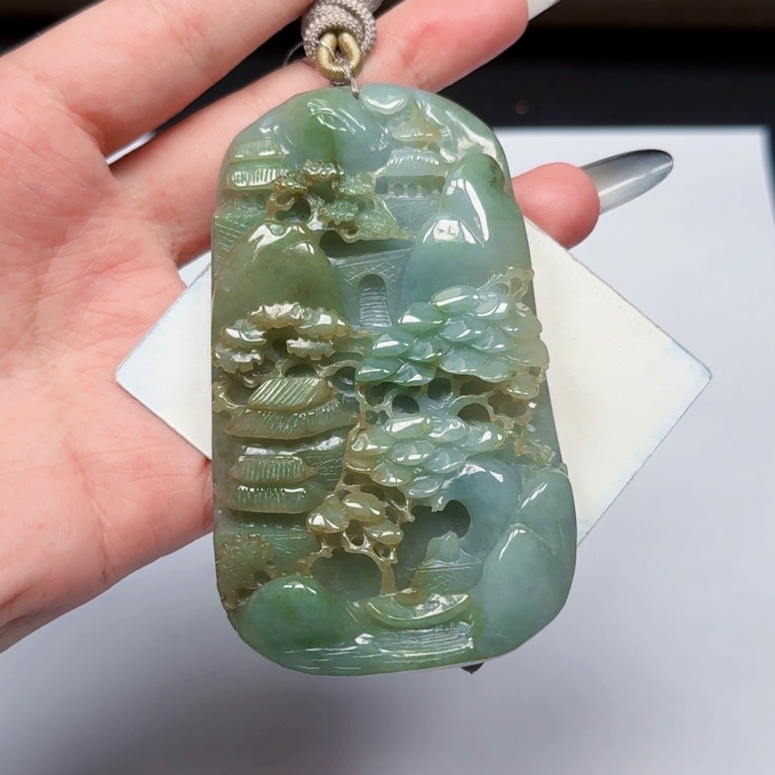 翡翠未镶嵌挂件翡翠