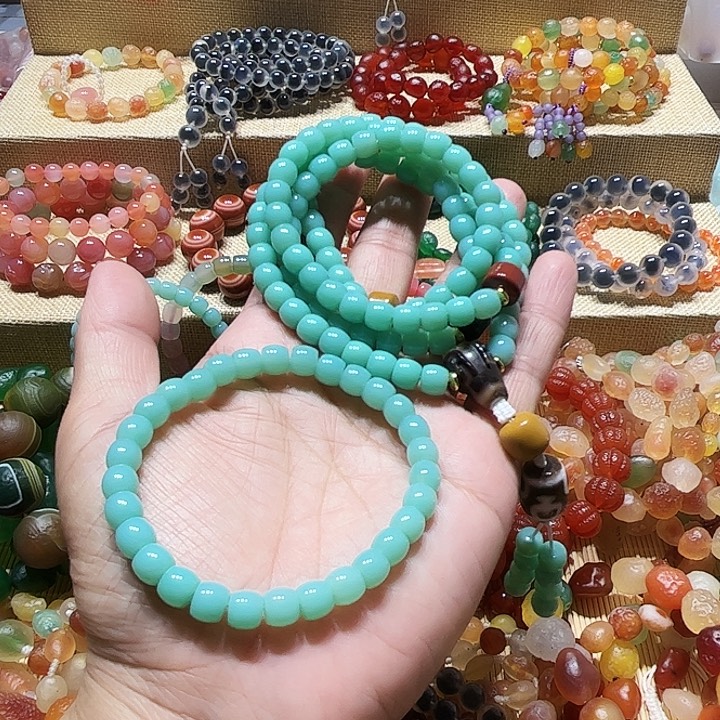 用***7玛瑙/玉髓未镶嵌手链