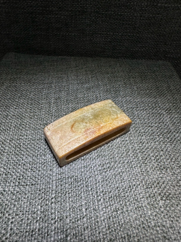 穿戴扣 和田玉灰皮玉器挂件 旧藏