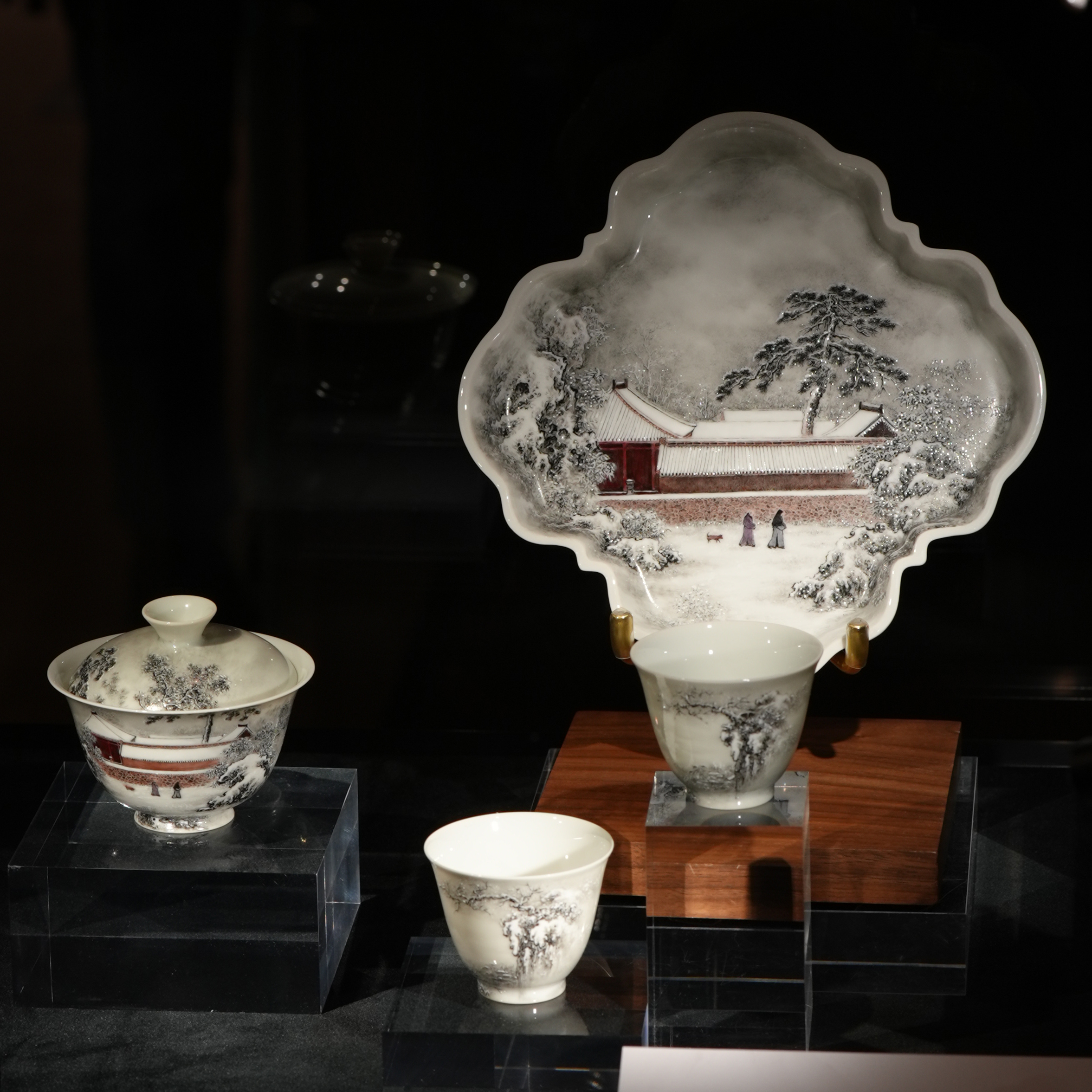 艺林堂·孙郡联名仰山霖致灵岳寺雪景山水杯子盖碗壶承4件套组收藏