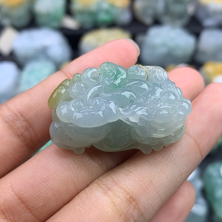 颈饰未镶嵌翡翠天然缅甸翡翠