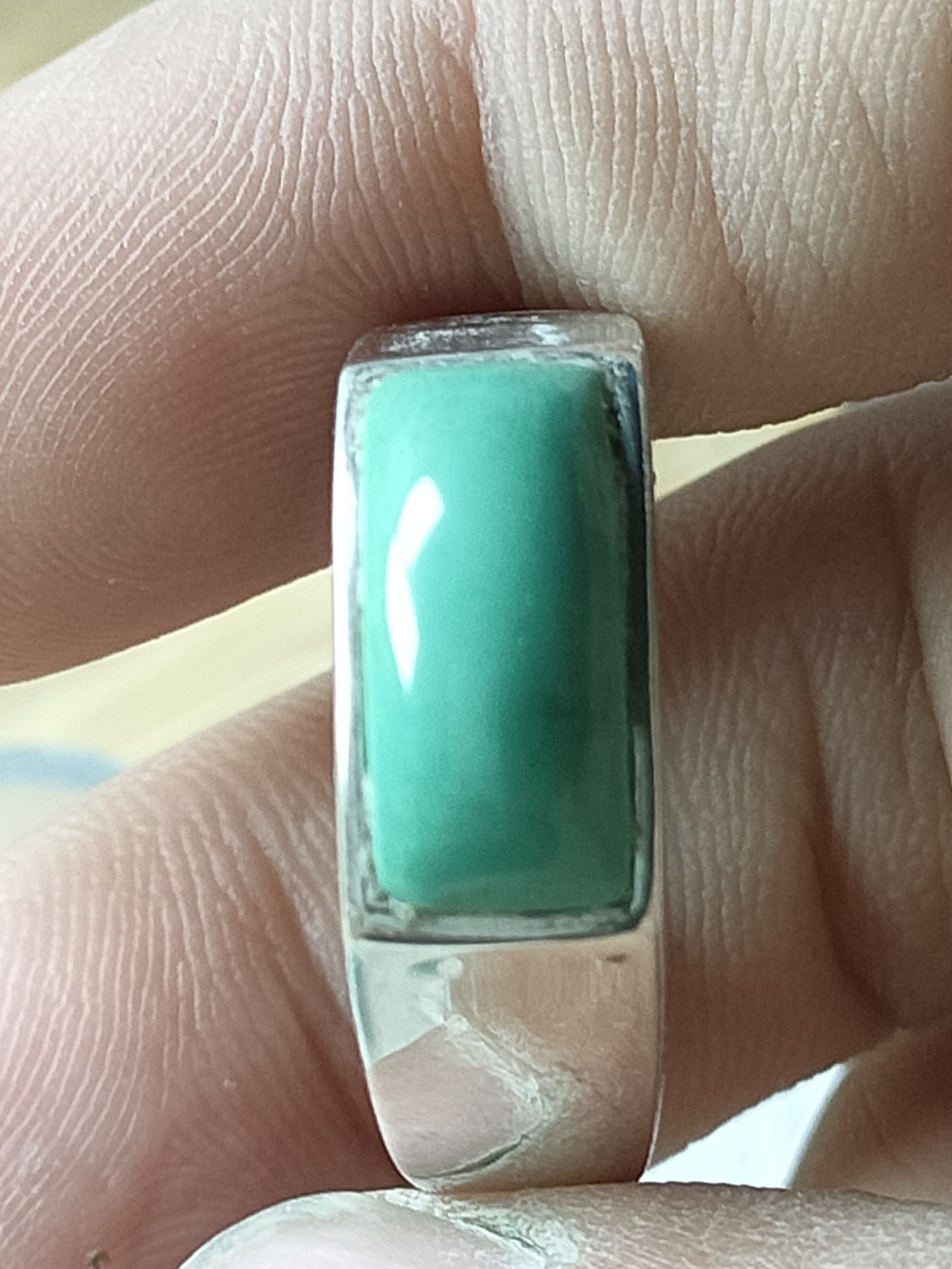 原矿绿松石，果绿马鞍戒指，925银镶嵌，活口可调节