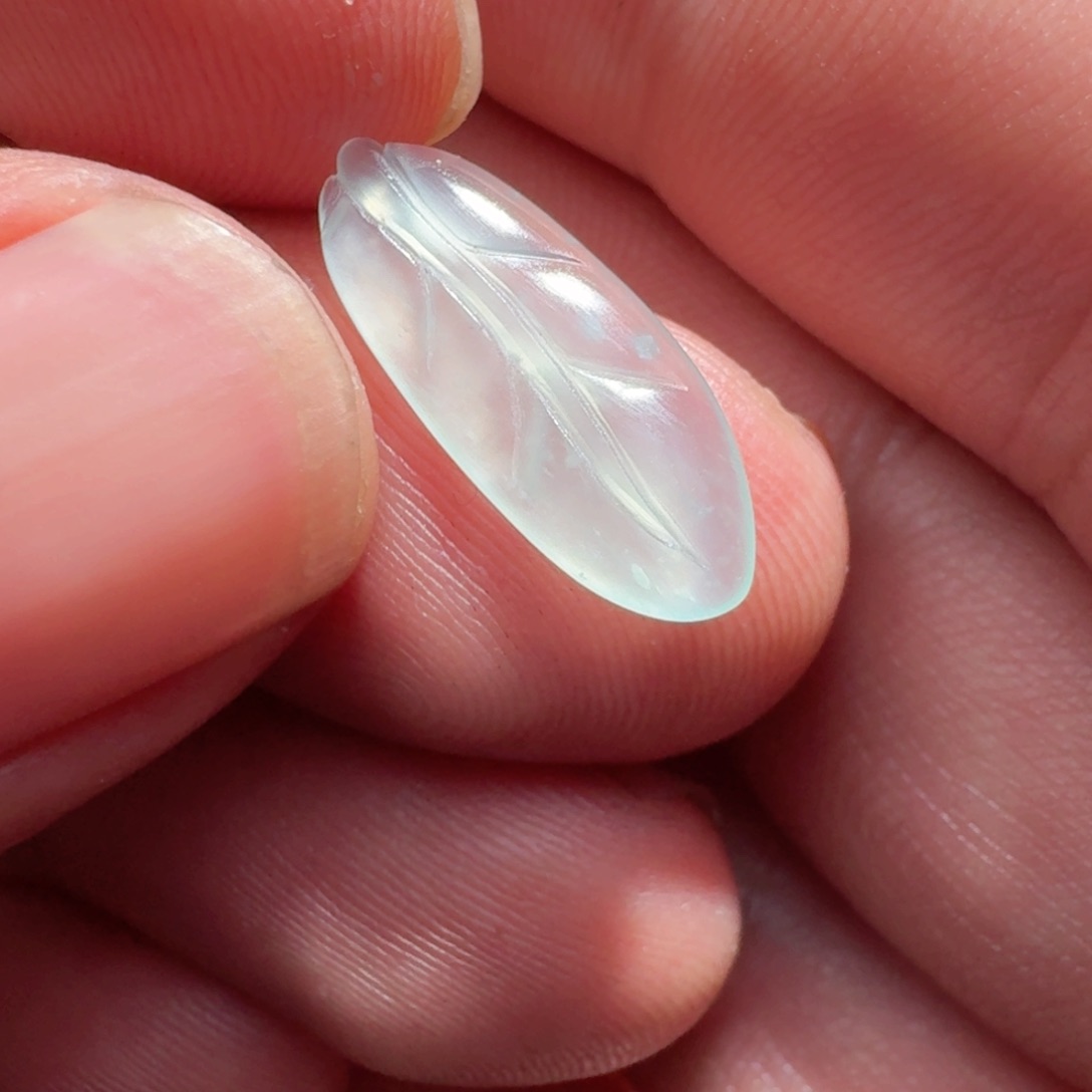 未镶嵌定制翡翠叶子