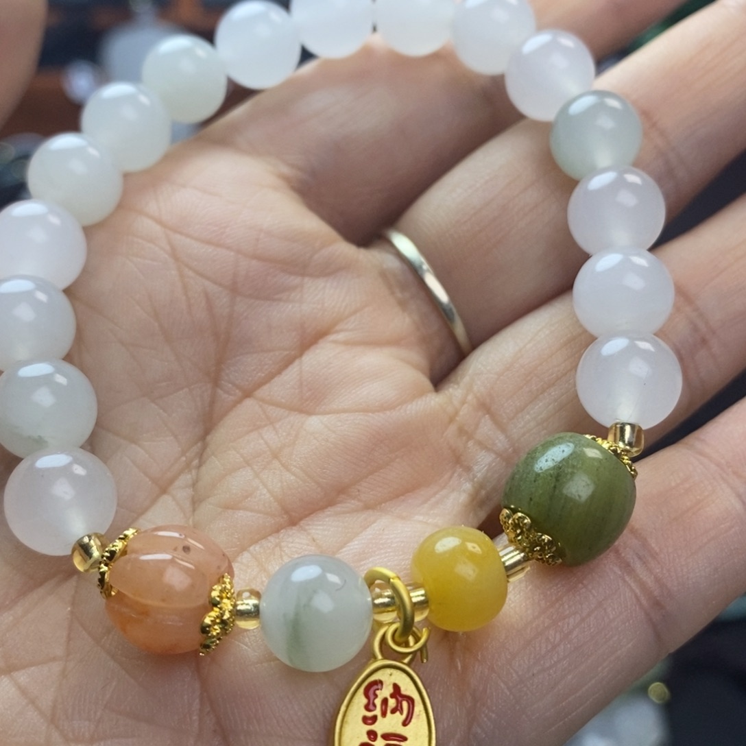 石英质玉吊坠(赠链)未镶嵌楊***馆