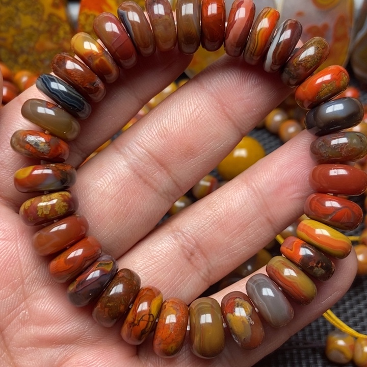 玛瑙/玉髓手串未镶嵌