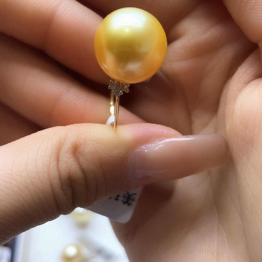 海水珍珠戒指18K金镶嵌