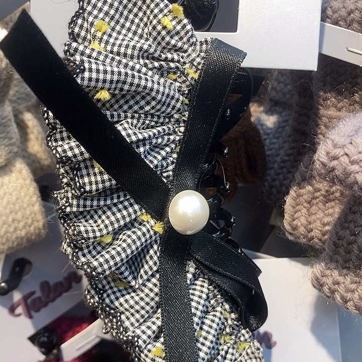 布艺铁合金黑白格子香蕉夹