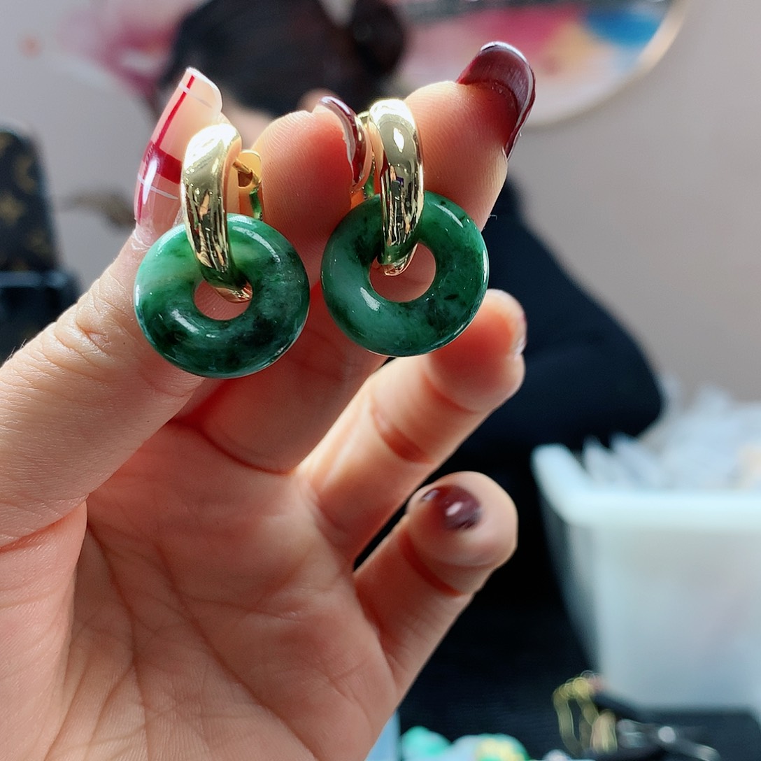 【闪购商品】翡翠耳饰未镶嵌，