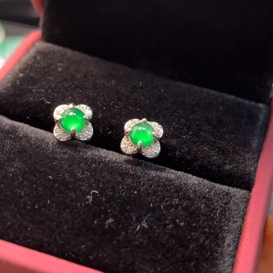 翡翠耳钉925银镶嵌