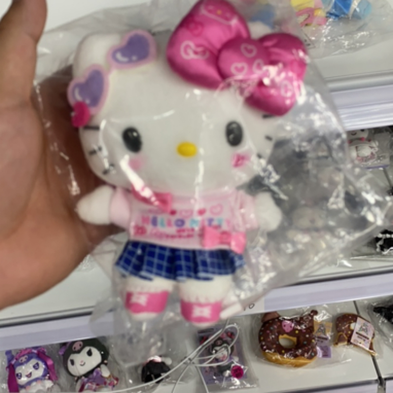 正品正版好看公仔