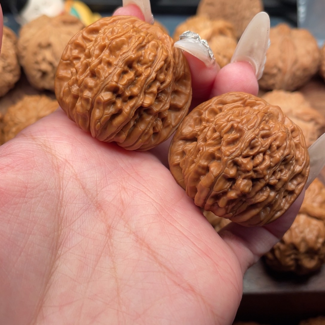 文玩核桃把件山地平谷楼39