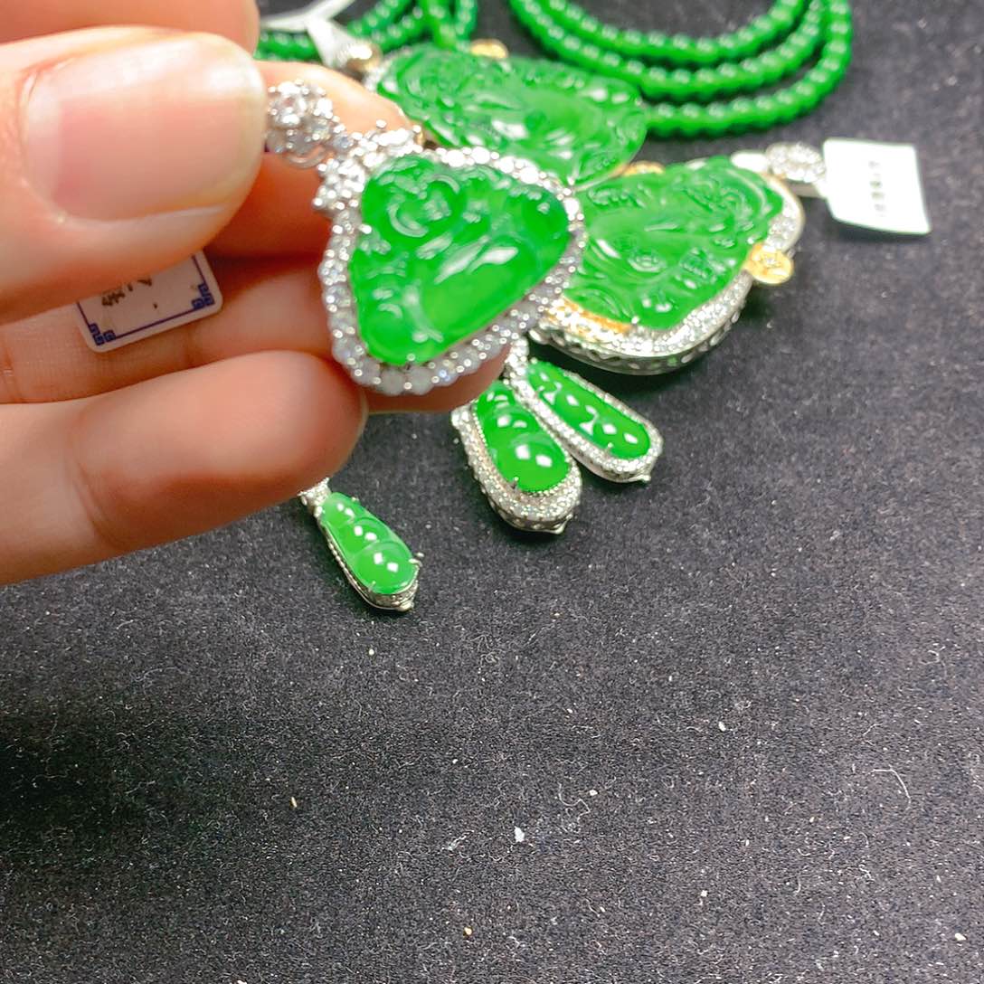 颈饰银S925镶嵌翡翠翡翠