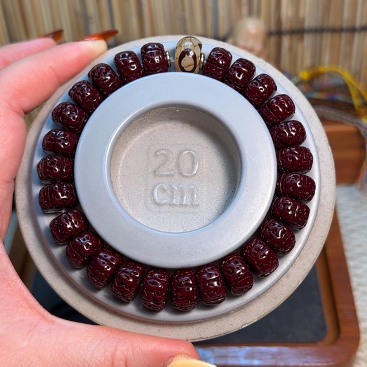 金刚菩提吊坠12mm矮桩老盘龙手串