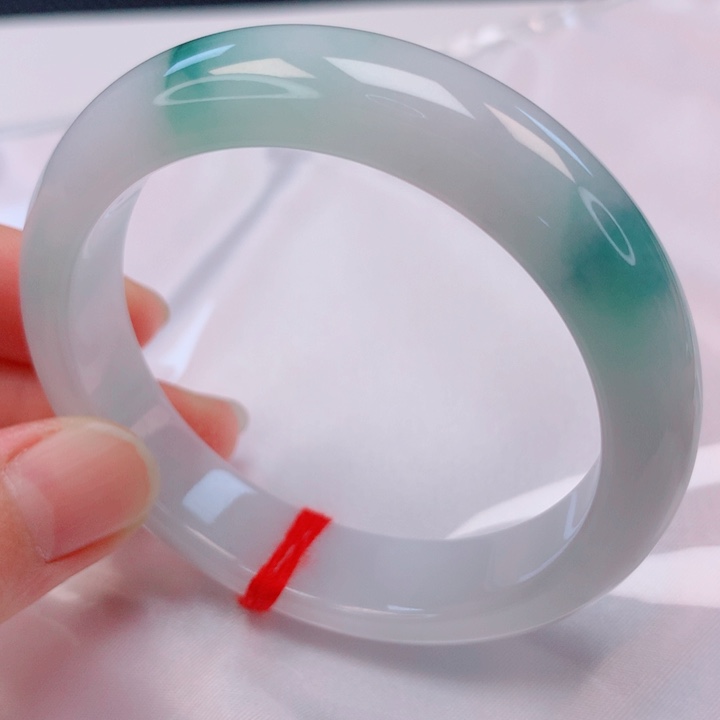 翡翠未镶嵌手镯55圈口