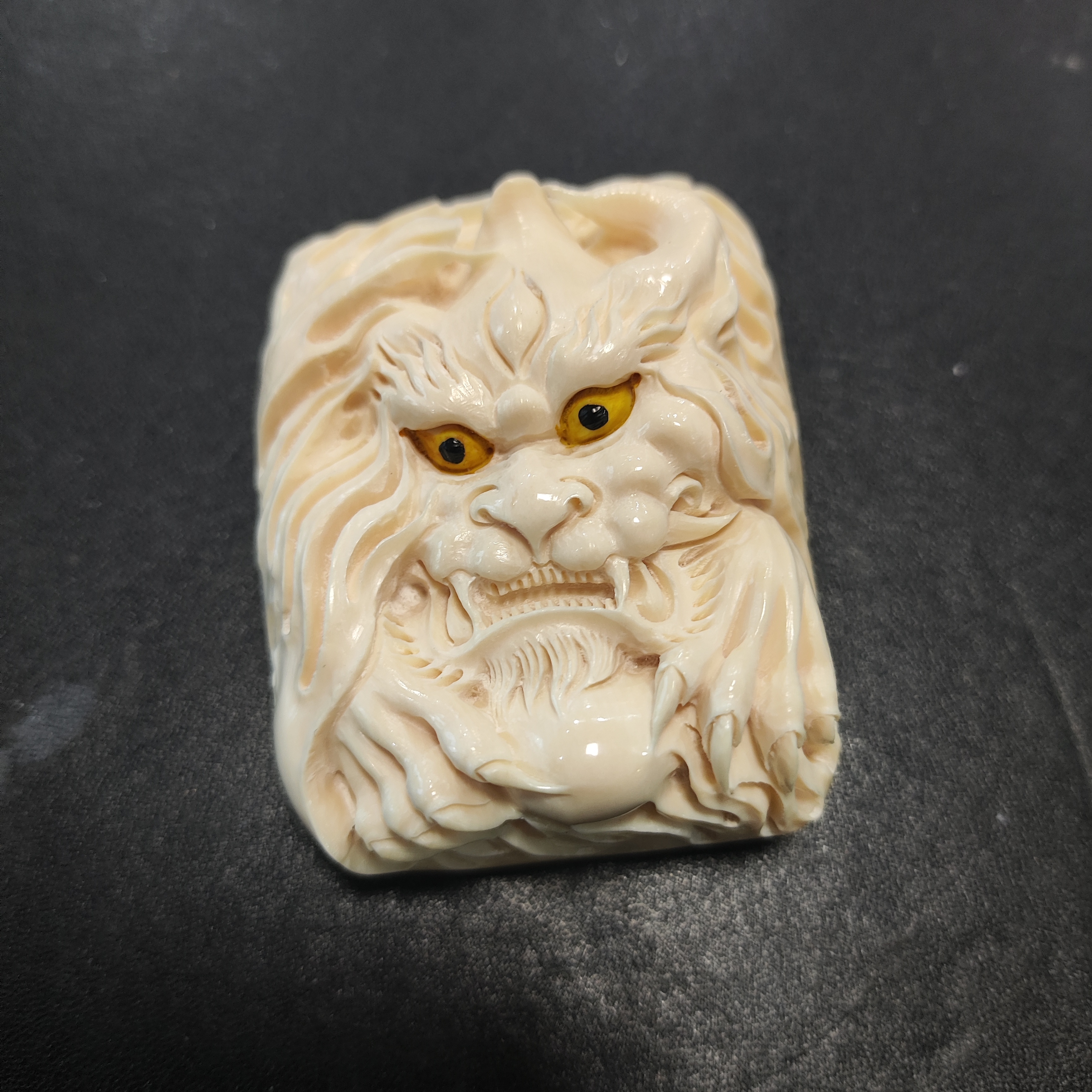 猛犸约74克雕刻件ZL1557