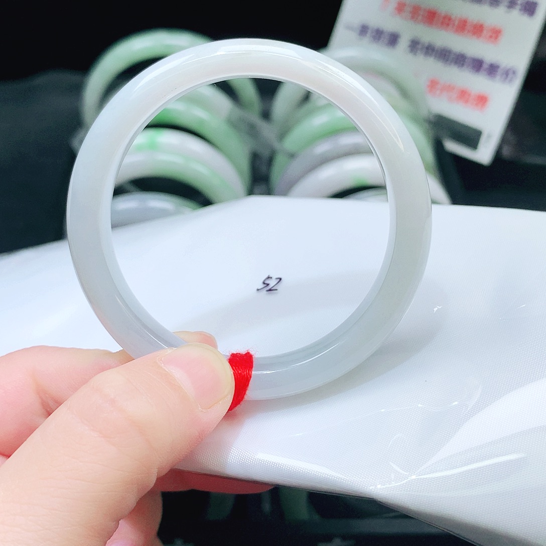 翡翠未镶嵌手镯357