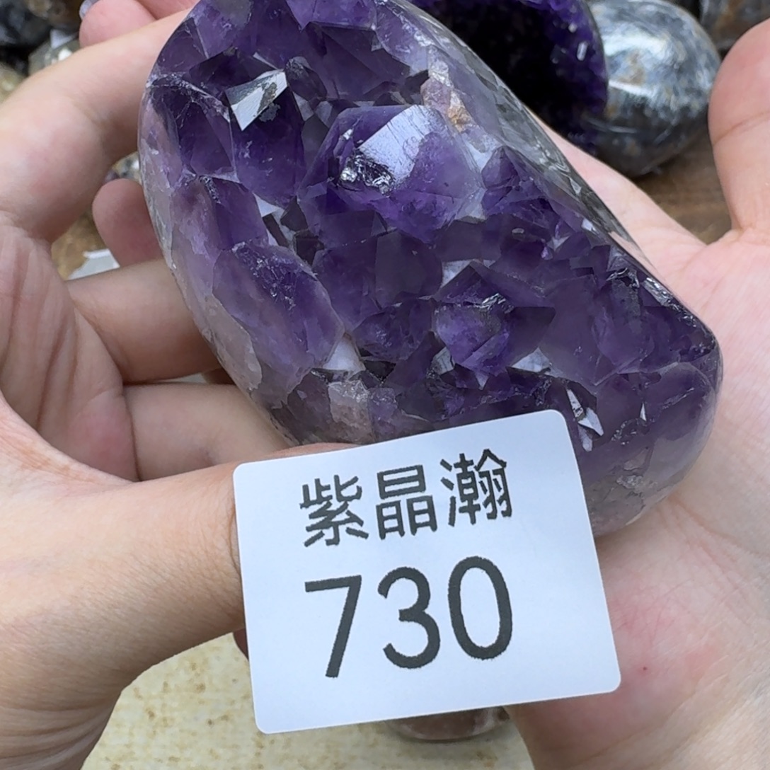 未镶嵌大型摆件（非配饰）水晶