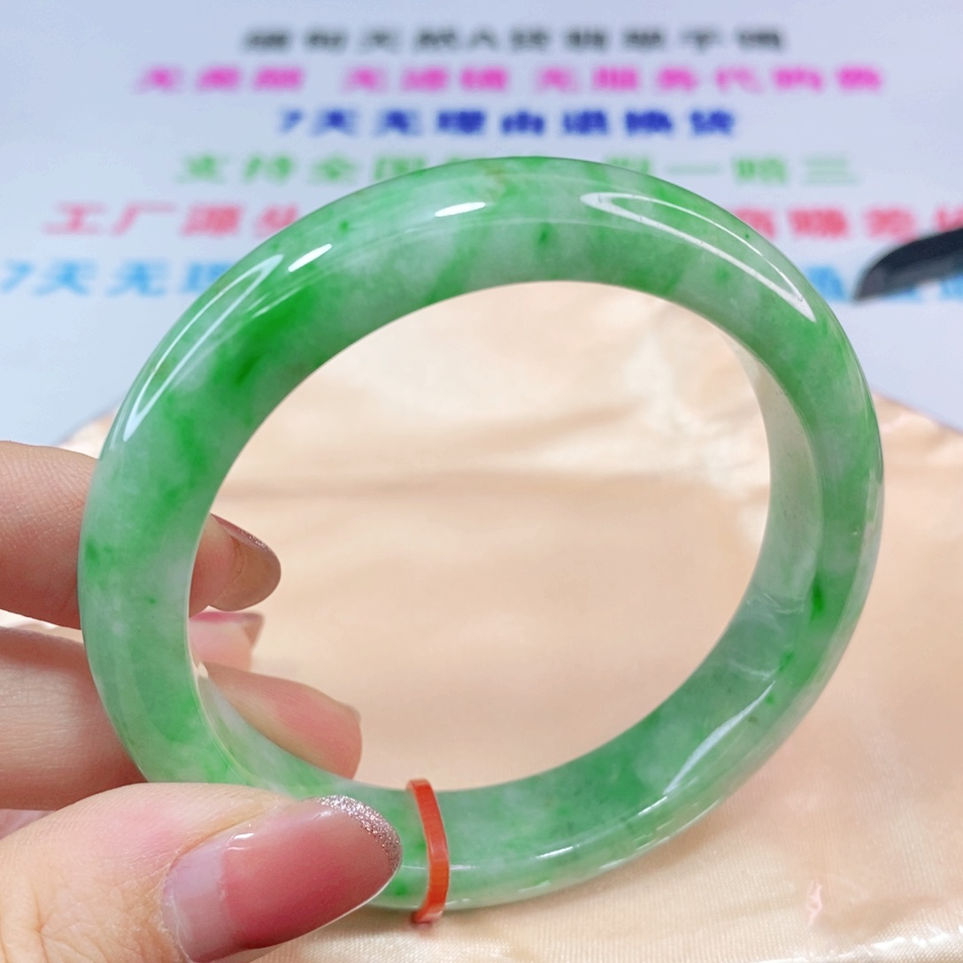 未镶嵌手镯翡翠55.6圈完整
