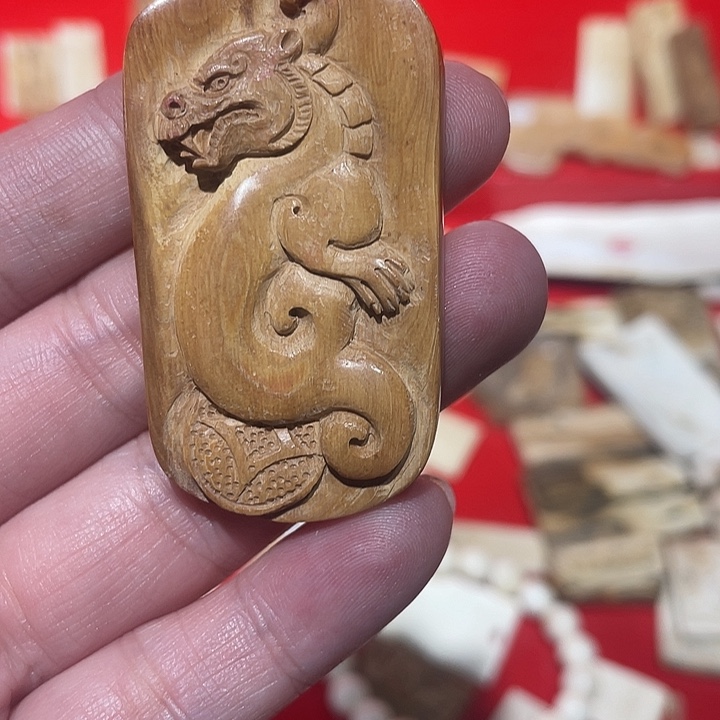 泥塑不打孔联系客服