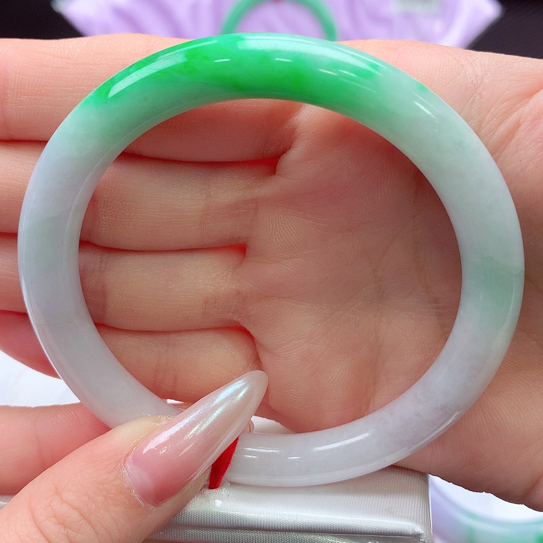 未镶嵌手镯翡翠翡翠