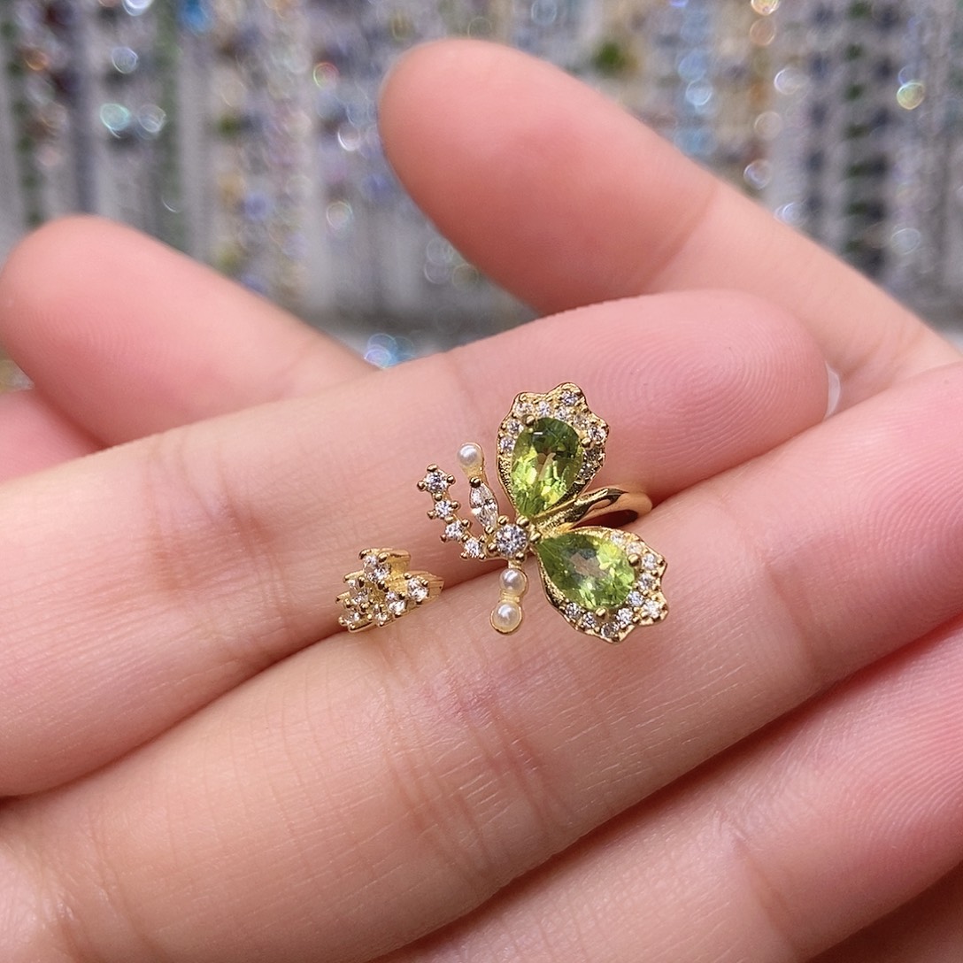 橄榄石银S925镶嵌戒指