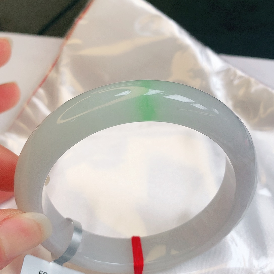【闪购商品】翡翠手镯未镶嵌缅甸天然a货翡翠