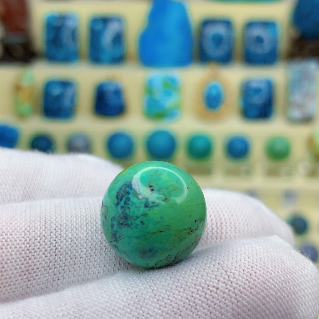 绿松石绿松石未镶嵌