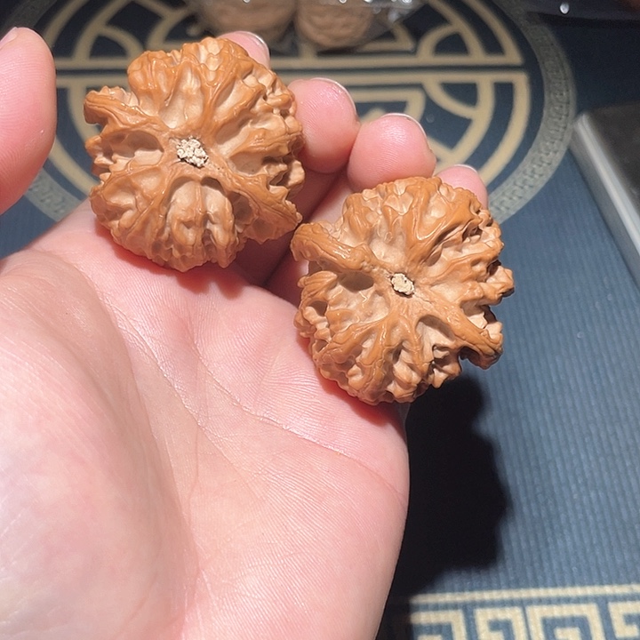 桃核吊坠我*哥44尺寸苹果园