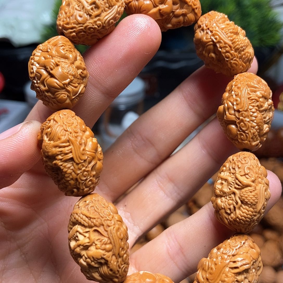 橄榄核手串/手链nbhjjhjhhhj