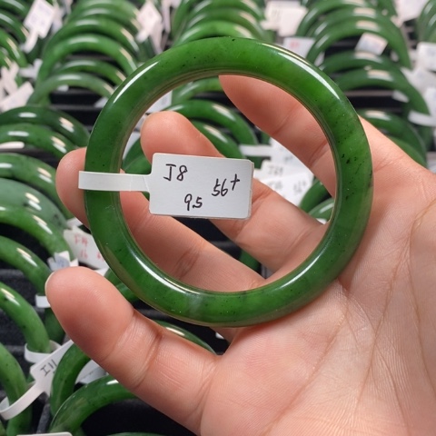 和田玉（碧玉）手镯未镶嵌